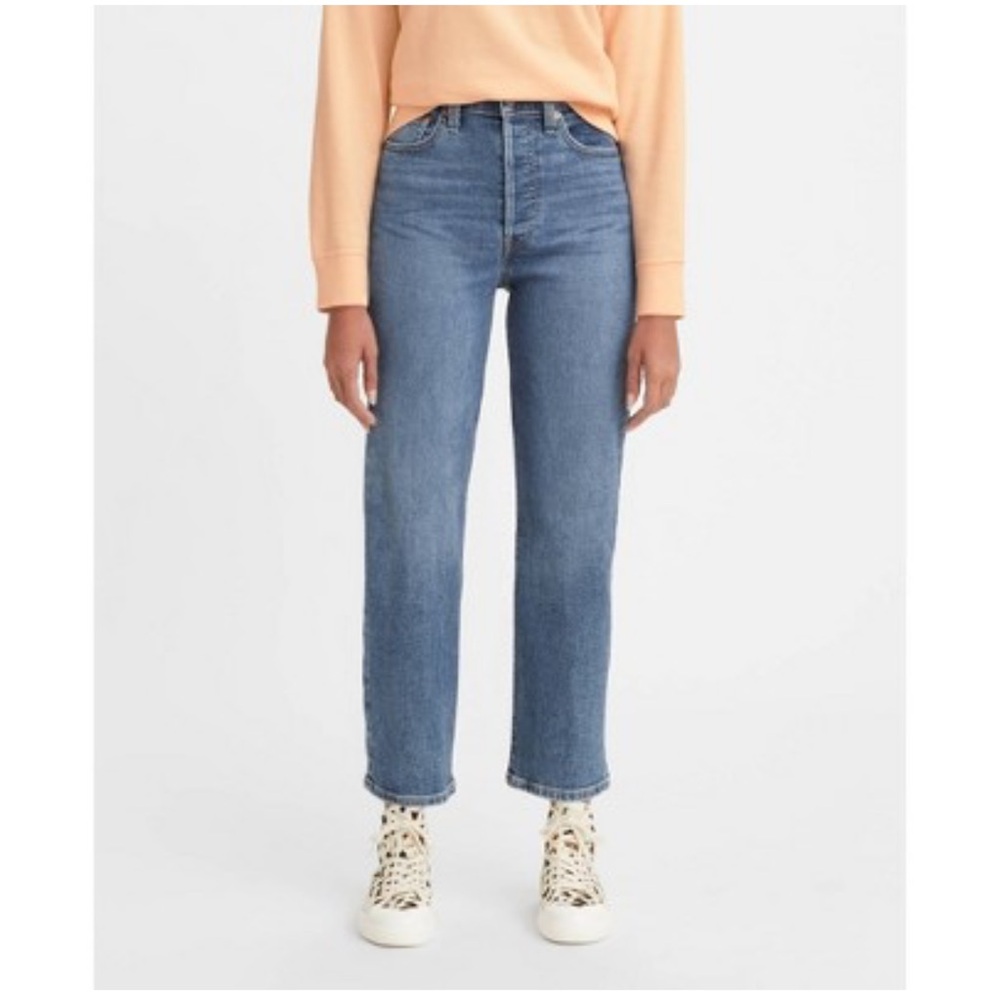 NWT Levi's Women's Ultra-High Rise Ribcage Straight Jeans Size 31 x 27